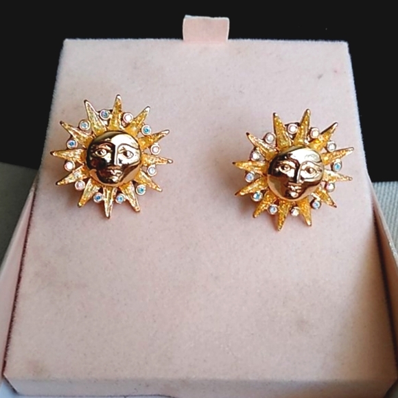 Kirks Folly Jewelry - KIRKS FOLLY RAY'S OF THE SUN CLIP EARRING'S